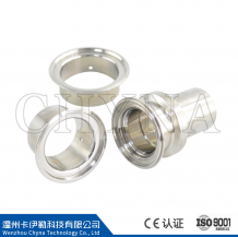 Bushing connector